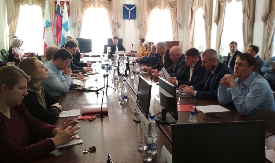 Представители регоператора поблагодарили депутатов гордумы за помощь Представители регоператора поблагодарили депутатов гордумы за помощь